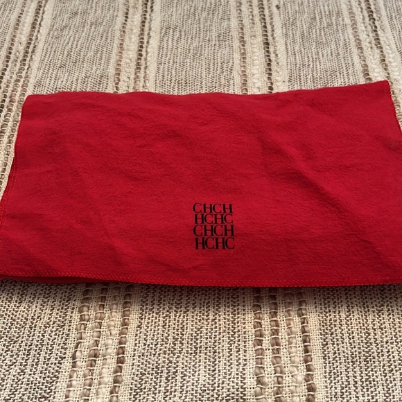 Authentic Carolina Herrera Satin Clutch with bag and tags. - Picture 4 of 5